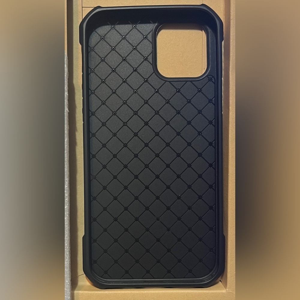 iPhone 12 /iPhone 12pro Airbag case 6.1" Durable Lightweight Shockproof Cover - Picture 2 of 3